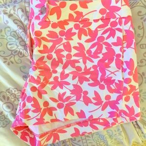 🔥3 for $10 SALE! NWOT J. Crew white pink flower shorts